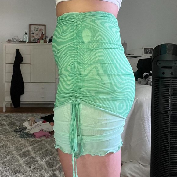 Tiger Mist Green Zebra Pattern Skirt - Picture 4 of 7